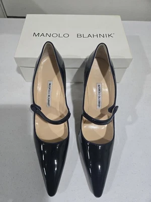Nuevo Manolo Blahnik charol azul marino Mary Jane's talla 12B/42 Foto 1 de 4