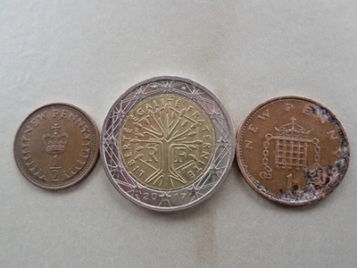 法国 2 欧元 2017 年,两枚硬币联合王国罕见。 — 第 1/2 张图片