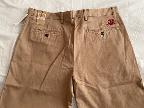 Texas A&M Aggies Gameday Dockers Khakis 38x34 Gig Em SEC Football Tailgate Men Cover