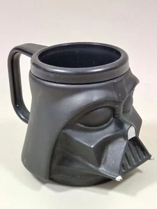 Taza de plástico 3D vintage Star Wars Darth Vader - Applause - 1997 - Imagen 1 de 5