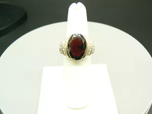 Cocktailring 14 Karat Gelbgold Granat (abgerieben) & Diamant Größe 7 - Bild 1 von 8