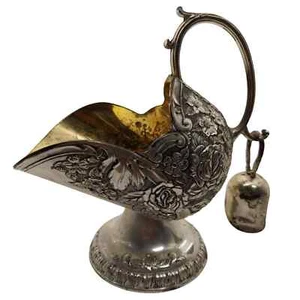 Silverplate Sugar Scuttle w/Cube Scoop Ornate Elegant Roses Silverplate VTG - Picture 1 of 16