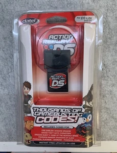 Action Replay DS Lite Nintendo DS Game Enhancer Trucos Códigos Fecha Caja Abierta - Imagen 1 de 2