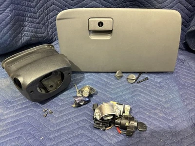 OEM 09-14 Hyundai Sonata Encendido JUEGO COMPLETO DE LLAVES Interruptor Actuador Cerradura de Puerta Foto 1 de 4