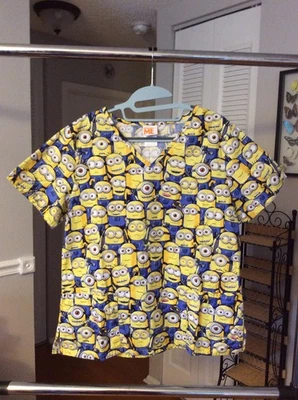 Despicable Me Minions Yellow Scrub Shirt Ladies Women Medium - Image 1 of 2