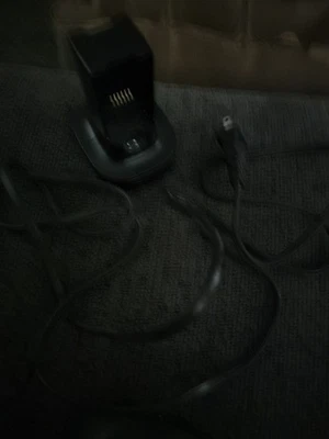 Official Microsoft Xbox 360 Quick Charge Kit With Cable - Image 1 of 2