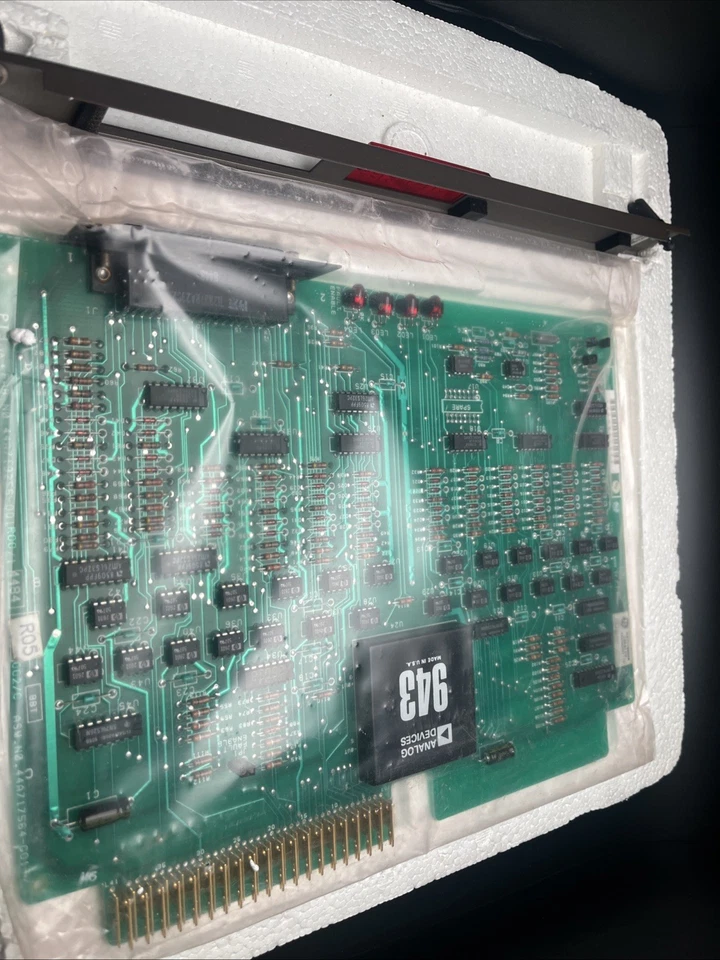 IC600YB900B Ge Fanuc LOCAL I/O TRANSMITTER MODULE SERIES SIX New M - Image 1 of 3