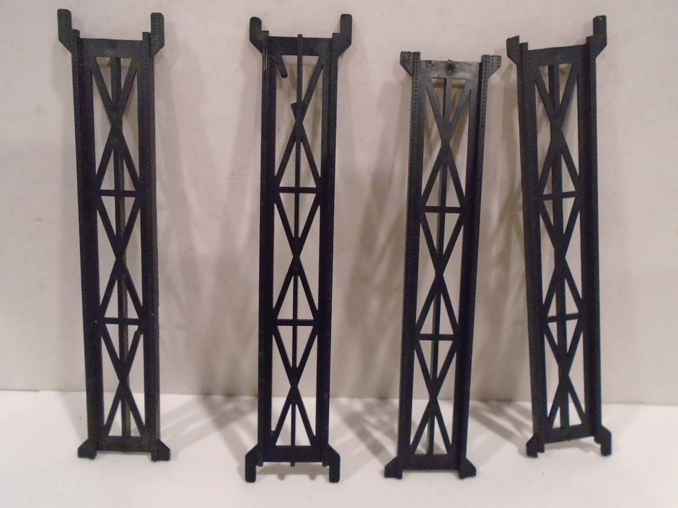 ATLAS #2542 N SCALE Pier Girder (4pc Set) USED - Image 1 of 1