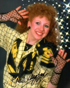 Television Autograph: BONNIE LANGFORD (Actor) Signed Photo - Imagen 1 de 1