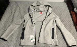 Gray Nike Tech Fleece kids XL Tags Intact (Open to negotiating) - Picture 1 of 5