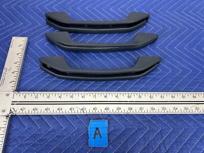 Volvo 740 760 1984-1989 sedán conjunto de 3 manijas de agarre superior 1265580 OEM #1556EM Foto 1 de 4