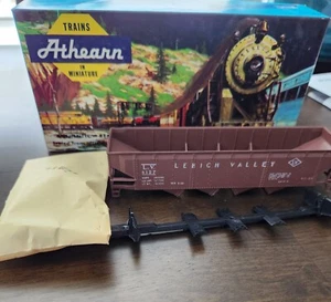 VINTAGE HO Scale Athearn LEHIGH VALLEY Open Hopper Car #1750 - Picture 1 of 4