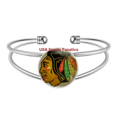 NHL - Chicago Blackhawks Team Logo Adjustable Bangle Bracelet Cover