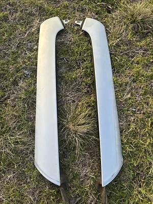 Chrysler Crossfire 2004-2008 moldura parabrisas moldura pilar lado izquierdo y derecho Foto 1 de 4