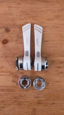 Vintage 1980's Shimano Santé SL-5000 Braze-on 7 Speed SIS Index Shift Levers - Image 1 of 4