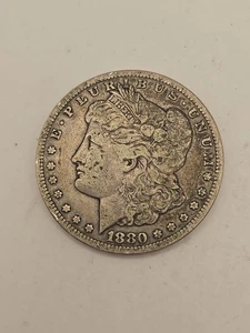 Dólar de plata Morgan Carson City 1880-CC $1 - Imagen 1 de 6