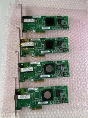 Lote de (4) adaptadores de canal de fibra QLogic QLE2460-SUN PX2510401 de un solo puerto de 4 GB Foto 1 de 4