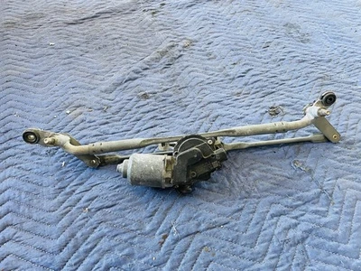 2006-2013 Lexus IS250 Front Windshield Wiper Motor W/Linkage OEM 85110-60400 - Image 1 of 4