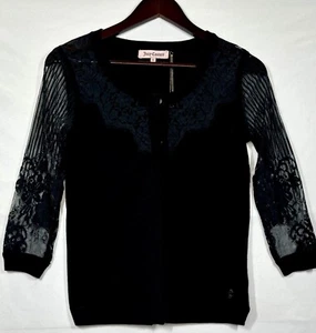 JUICY COUTURE schwarz weich BAUMWOLLE transparent FLORAL LACE CARDIGAN LOGO Pullover XS - Bild 1 von 10