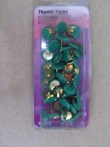 Thumb Tacks Package of 40 Green Capped Head #122675  NEW 