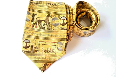 CORBATA HOMBRE METROPOLITANA AMARILLA/NOVEDAD ANCHO: 3.7/8" LARGO: 58" Foto 1 de 3