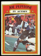 1972 TOPPS JOE PEPITONE - IN ACTION CHICAGO CUBS #304 VG/EX