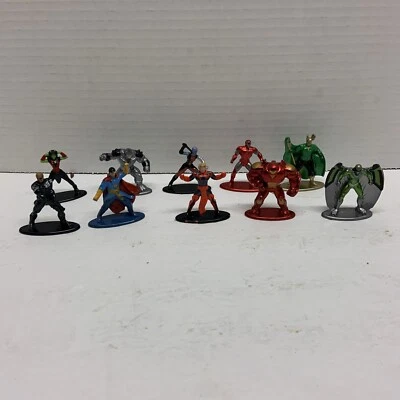 10 Toy Lot Jada DC Comics Nano Metalfigs Mini-Figures Die-Cast Metal Iron Man - Image 1 of 4