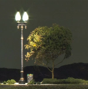 Woodland Scenics ~ N Scale ~ Double Lamp Post Street Light ~ 3 Pieces ~ JP5640 - Picture 1 of 3