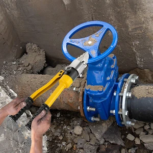 Hydraulic Flange Spreader Yellow Hydraulic Pressure Expander Stretch Plier 8T - Picture 1 of 17