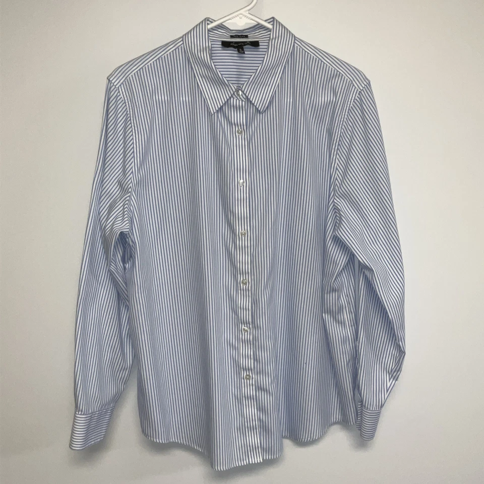 Jones New York Long Sleeve Button Up Shirt Men’s Extra-Large.  12660 - Image 1 of 3