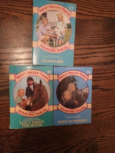 Sweet Valley Twins VTG Books Lot of 3 Paperback Books Francine Pascal  - Picture 1 of 5