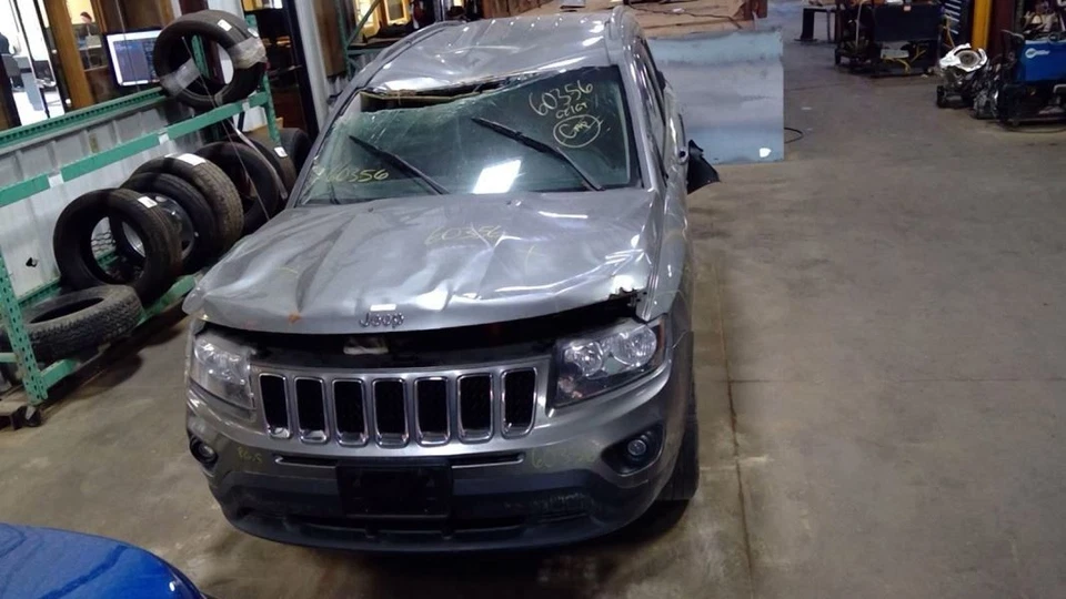 Alternator Classic Style Vertical Rear Door Handle Fits 07-17 COMPASS 4299960 Foto 1 de 4