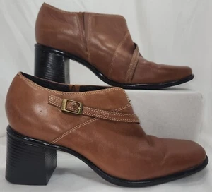 Clarks Women Slip 10 Shoes Heels Brown Leather Comfort Bendable Pumps Work - Picture 1 of 18