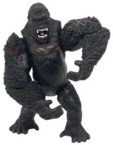 2005 POWER PUNCH KING KONG ACTION FIGURE loose 6 inch tall Playmates - Picture 1 of 3