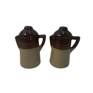 Carafe Decanter Salt and Pepper Shaker Set Vintage 4 1/4" - Picture 1 of 6