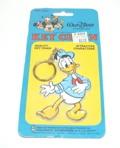 VTG Walt Disney Productions Characters Keychain Donald Duck Plastic Key Chain - Picture 1 of 10