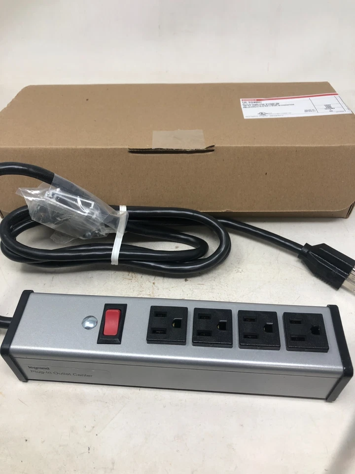 WIREMOLD UL104BC Plug-in Outlet Center Units - Image 1 of 4