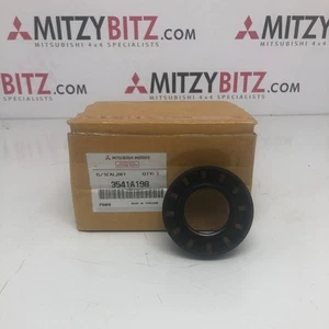 Front Diff Side Oil Seal for Mitsubishi PAJERO SPORT KS5W 3.0 - Picture 1 of 8
