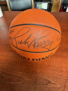 RICK BERRY (Sacramento Kings) Signed Basket Ball Beckett Authenticated - Picture 1 of 10