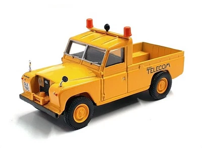 Vanguards 1/43 Scale Diecast VA07603 - Land Rover Telecom - Yellow - Image 1 of 4