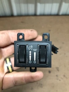 2015-2023 DODGE CHARGER DASH LEFT RHEOSTAT LIGHT LAMP DIMMER CONTROL SWITCH OEM - Picture 1 of 7