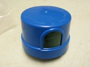 1 FP Outdoor Lighting Controls Photoelectric Control P/N FP7790B MSSTD FRESHP - Picture 1 of 8