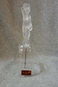 Cristalleries De Vannes-Le-Chantel Crystal Bell RARE - Picture 1 of 3