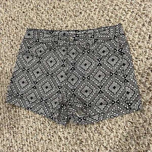 So Shorts Teens Geometric Pattern Size 3 - Picture 1 of 12
