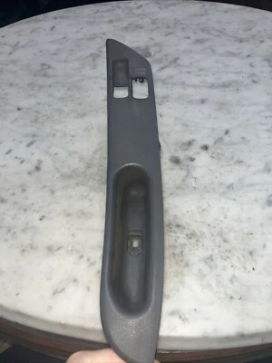 1995-1999 Mitsubishi Eclipse Pass RH switch trim gray plastic door panel D38 - Image 1 of 4