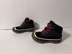 KEEN Black Chukka Boot Leather Kids Size 11 - Picture 1 of 8