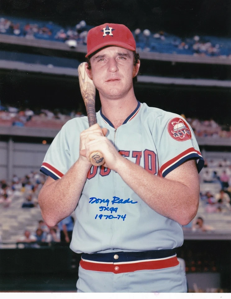 DOUG RADER  HOUSTON ASTROS  5 X GOLD GLOVE  ACTION SIGNED 8x10 - Image 1 of 1