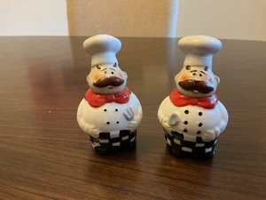 Juego de dos chefs franceses de sal y pimienta*usado* - Imagen 1 de 4