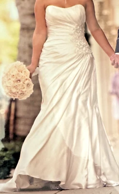 Justin Alexander Ivory Strapless Wedding Dress EUC Size 2 - Image 1 of 4