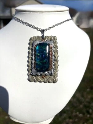 HUGE Natural Ammolite Pendant Necklace Artisan Handcrafted - Image 1 of 4